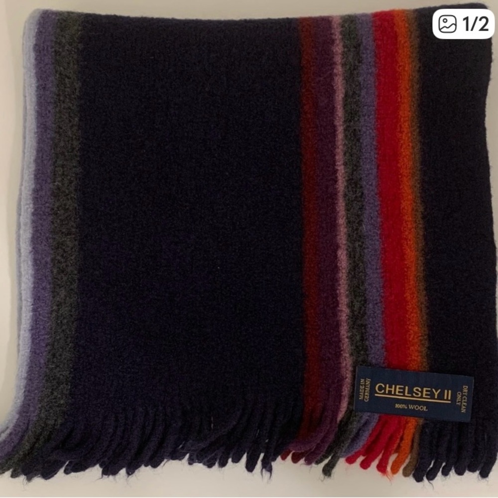 CHELSEY II Wool Scarf